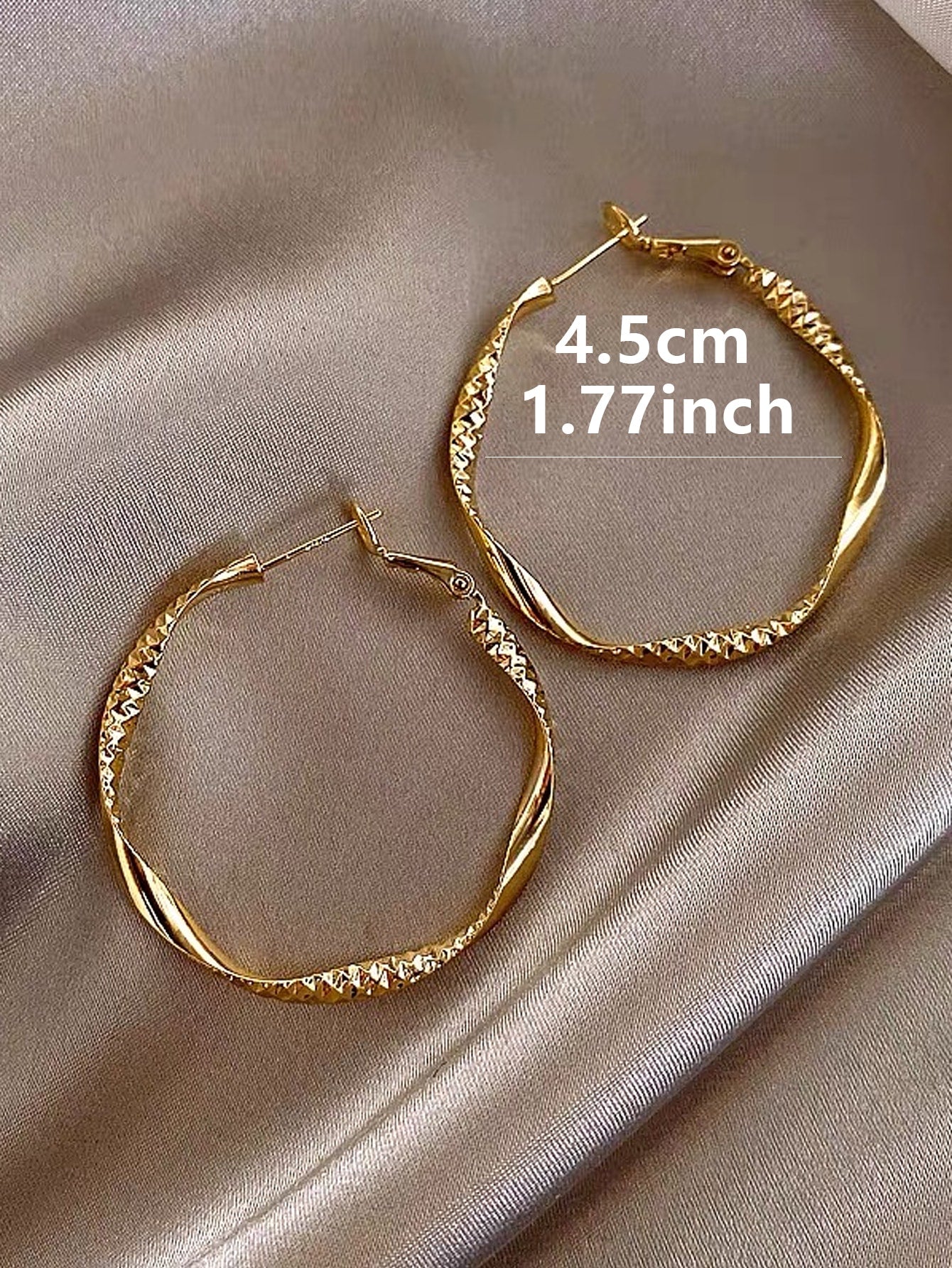 1pair Simple Luxury Fashionable Round Plain Earrings shein