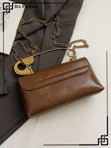 Personalized Brooch Handbag
