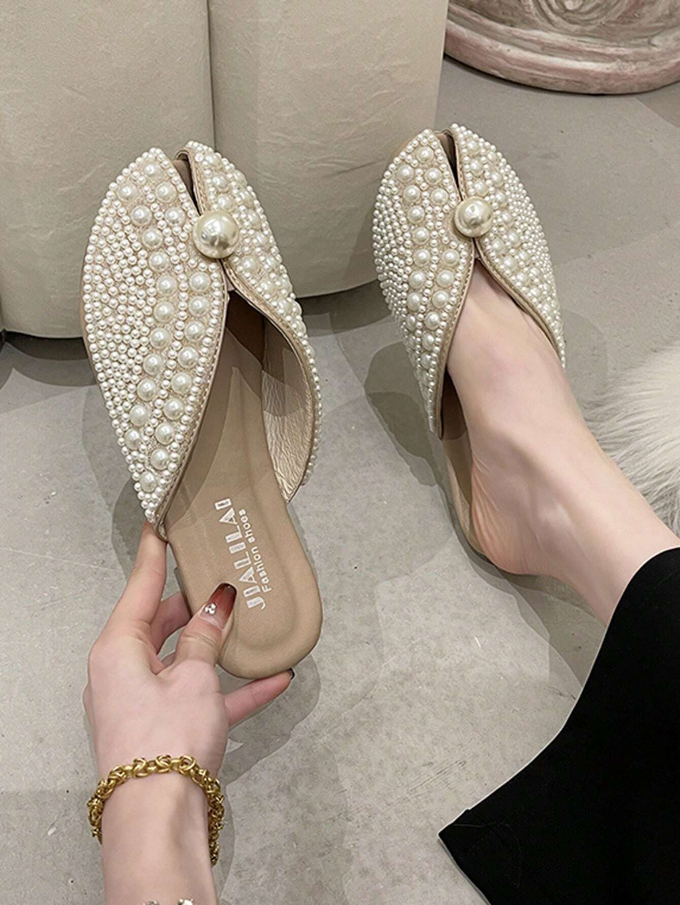 Women Faux Pearl Decor Flat Mules, Fashion Outdoor Flats shein