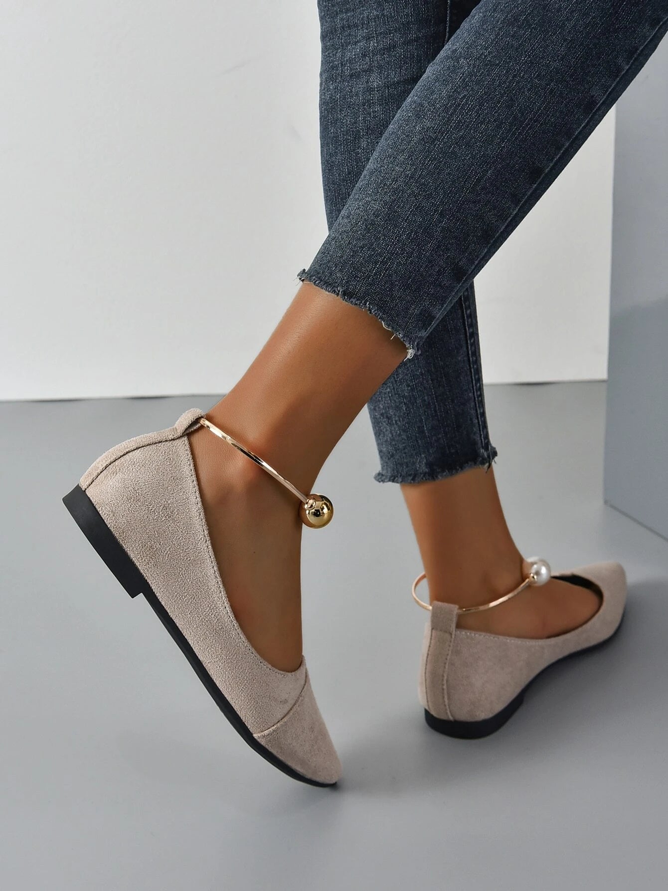 Women Faux Pearl Decor Point Toe Ankle Strap Flats, Elegant Apricot Faux Suede Pumps shein