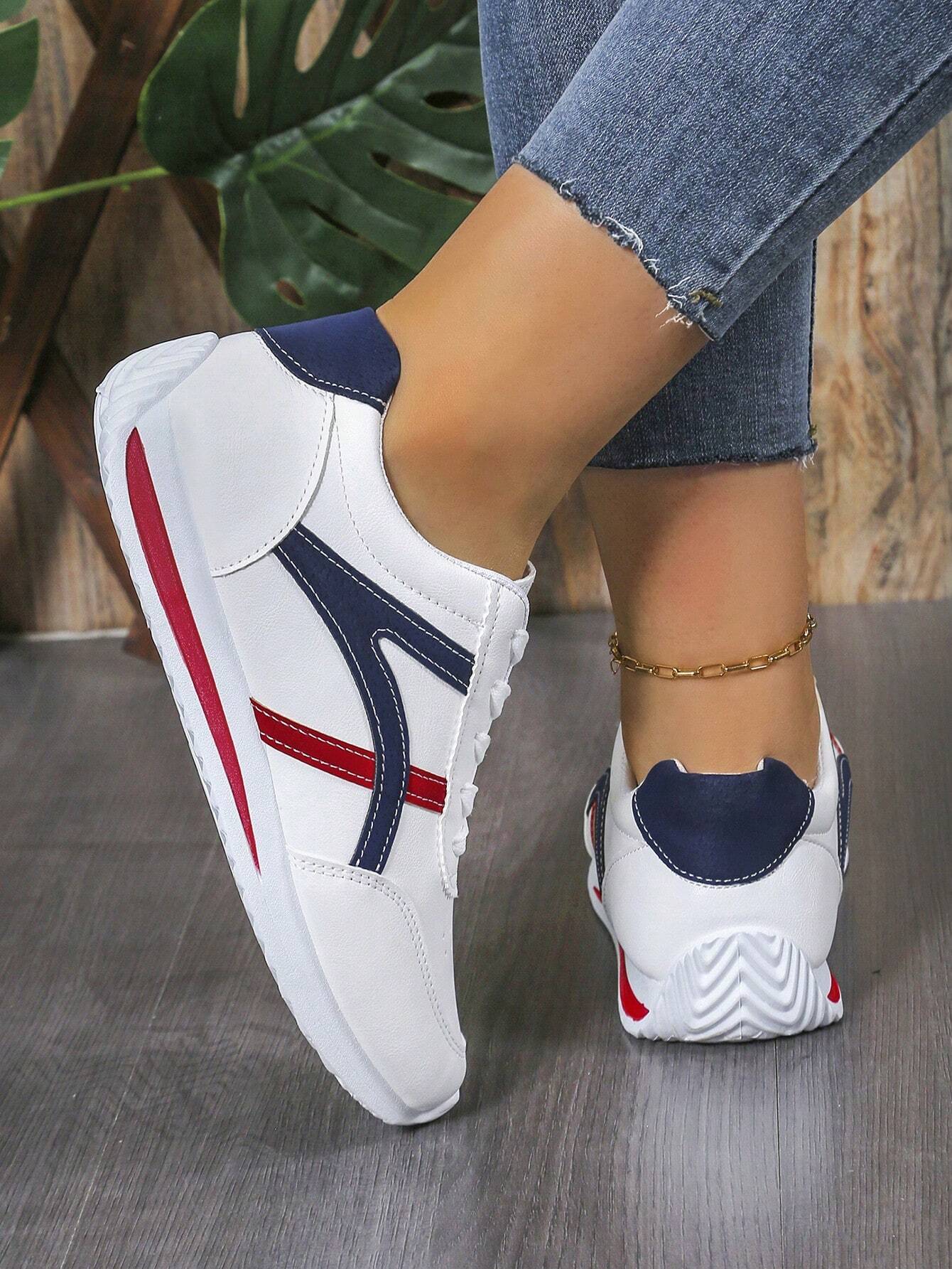 Women's Lightweight Comfortable Solid Color Korean Style Flat Sole Soft Bottom Casual Sneakers shein