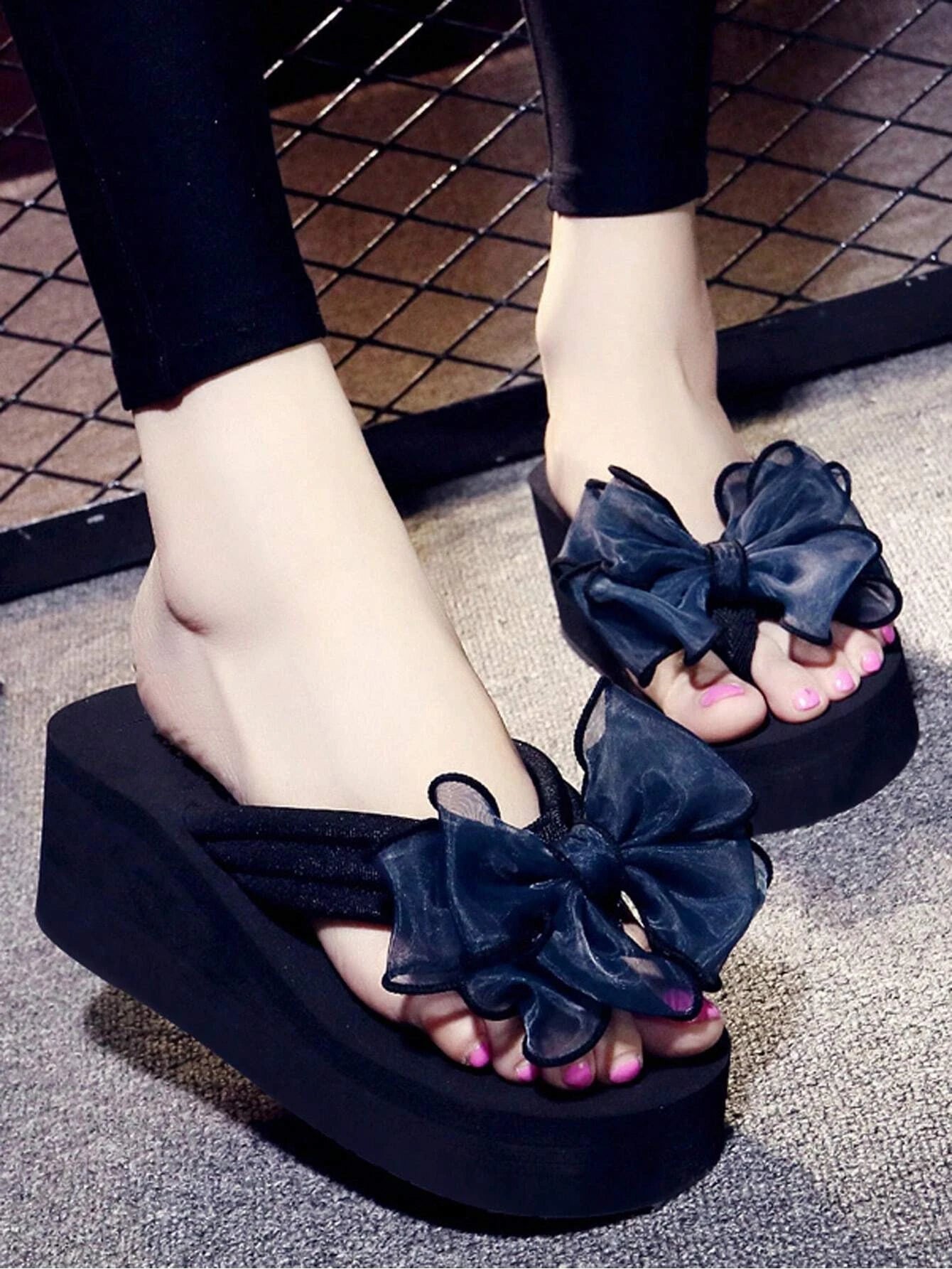 Women's Stylish Slippers With Bowknot Decoration shein
