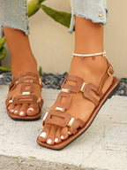 Women's Vintage Style Woven Hollow Closed Toe Chunky Heeled Sandals shein