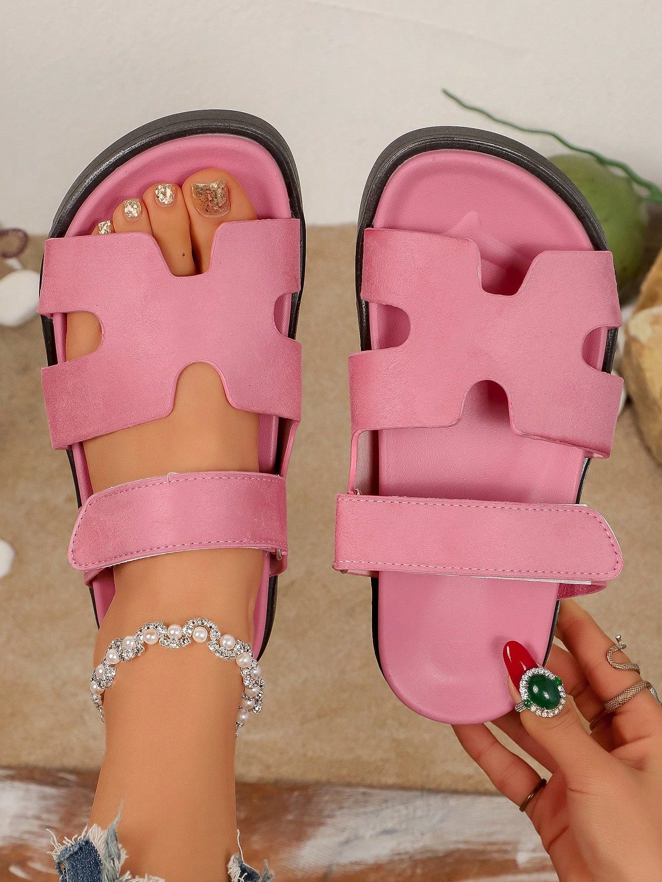 Women's Comfortable Open Toe Thick Sole Flat Sandals shein