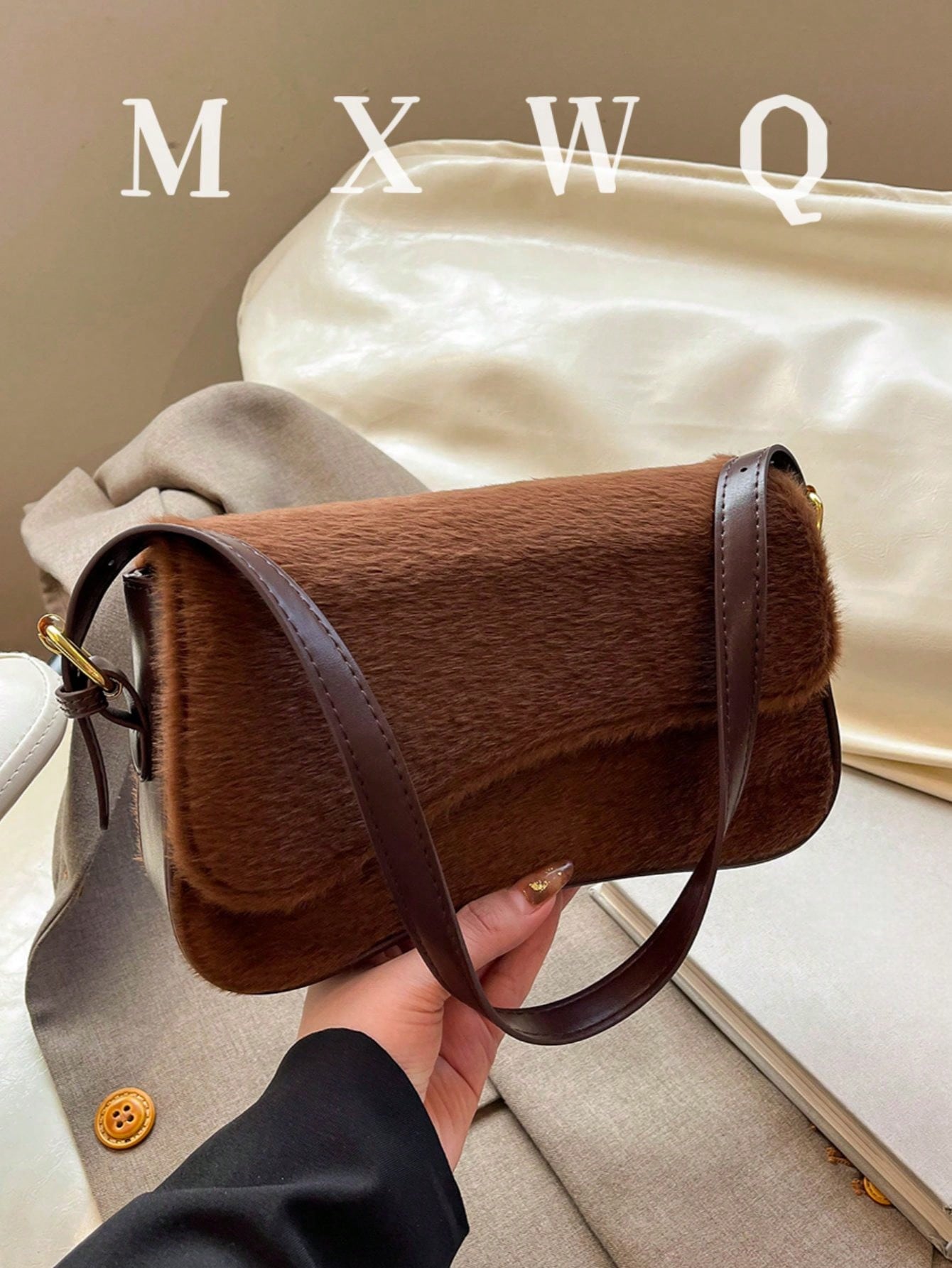 Fashionable Crocodile Embossed Women's Crossbody Bag