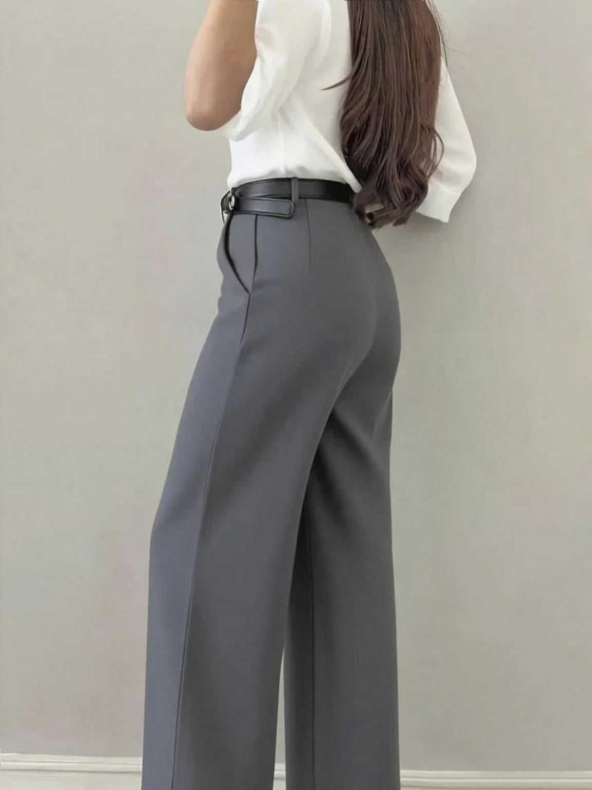 Women's Minimalist Design Flared Leg Casual Trousers shein