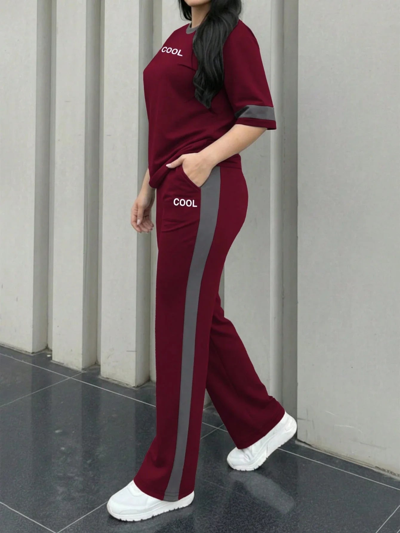 Round Neck Short Sleeve T-Shirt And Elastic Waist Loose Pants shein