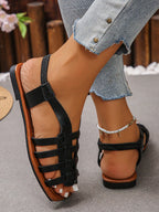 Women's Vintage Style Woven Hollow Closed Toe Chunky Heeled Sandals shein