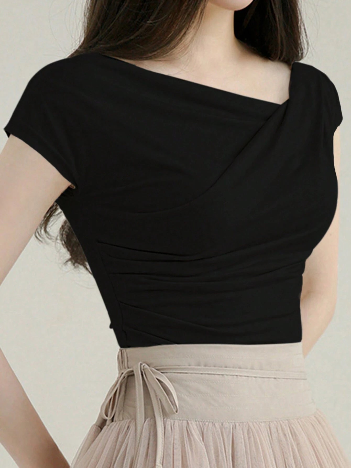 DAZY Women's Summer Solid Color Asymmetrical Collar Slim Short Sleeve T-Shirt