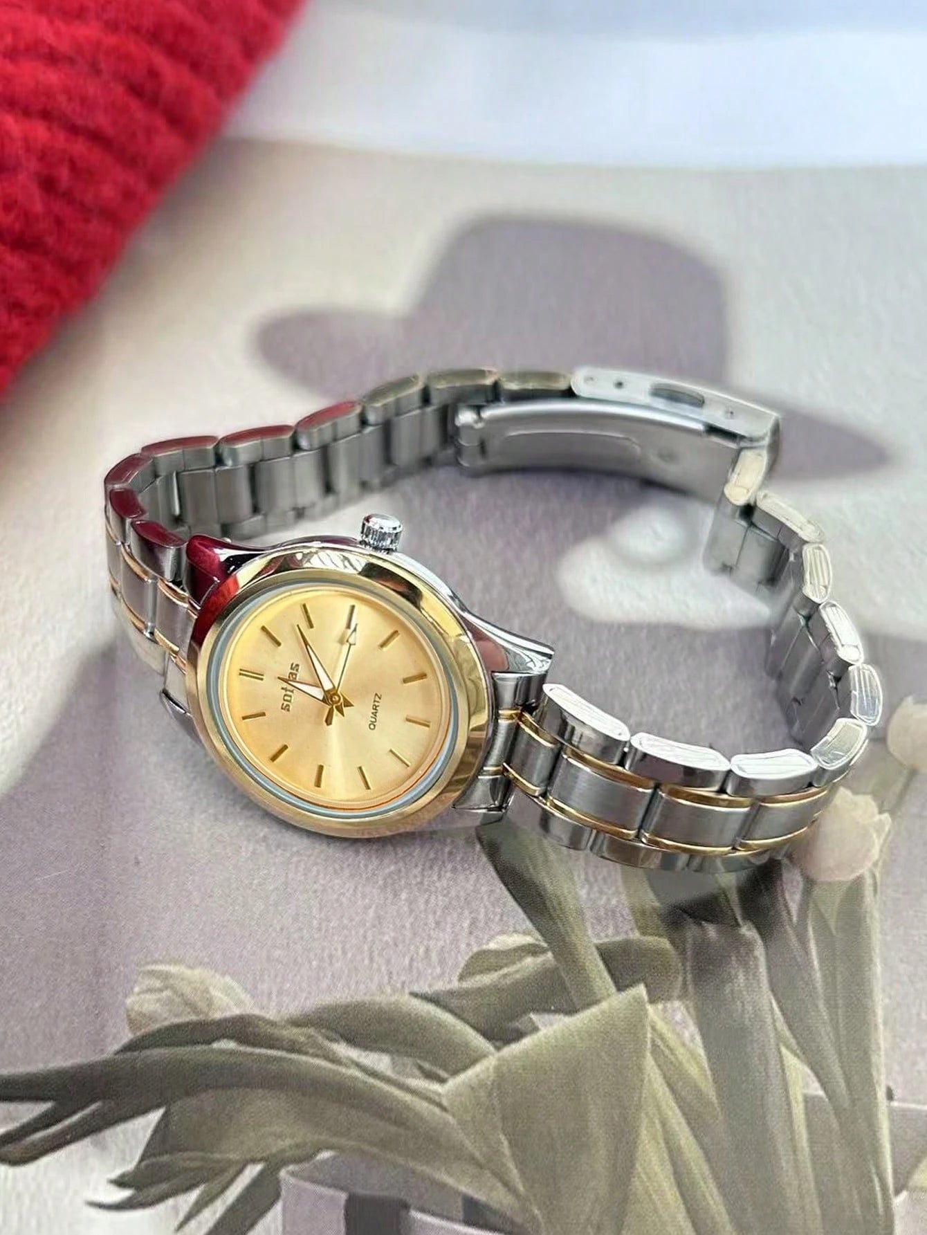 Simple And Atmospheric Women's Watch Korean Version