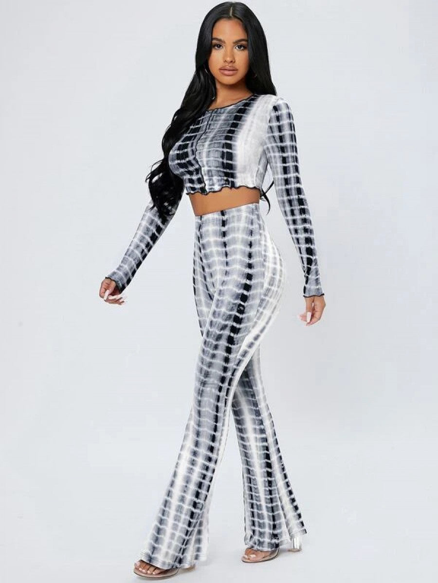 PETITE Tie Dye Lettuce Trim Crop Top & Flare Leg Pants Shein
