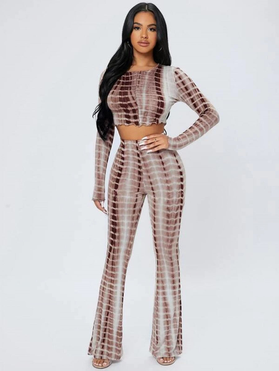 PETITE Tie Dye Lettuce Trim Crop Top & Flare Leg Pants