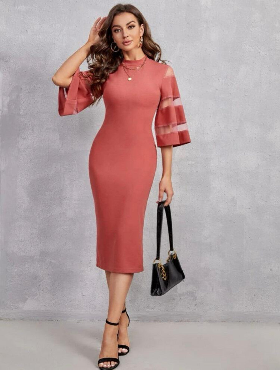 Solid Contrast Mesh Sleeve Split Hem Fitted Dress Shein
