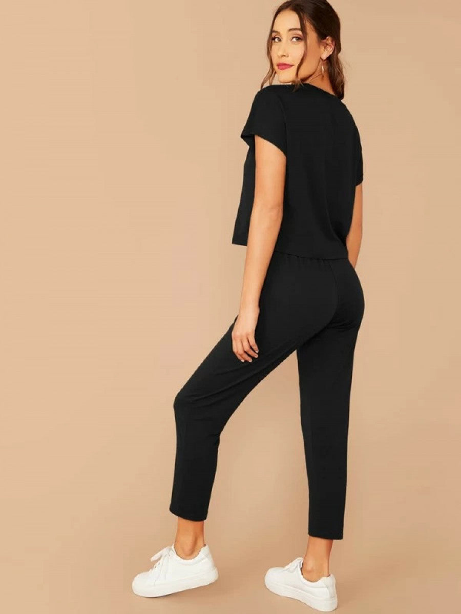 Solid Boxy Tee & Drawstring Ankle-Cut Pants Set Shein