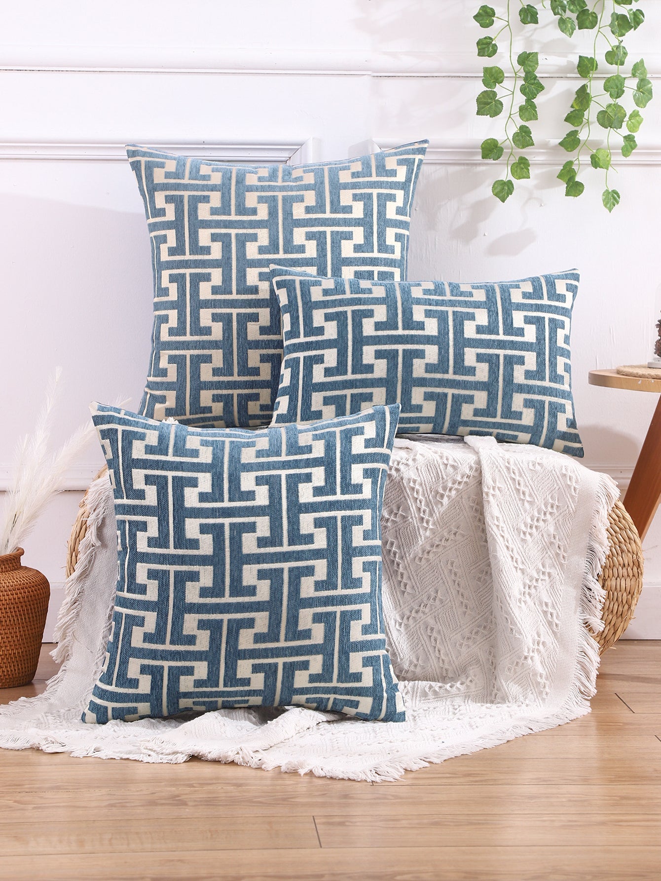 1pc Geometric Pattern Cushion Cover Shein