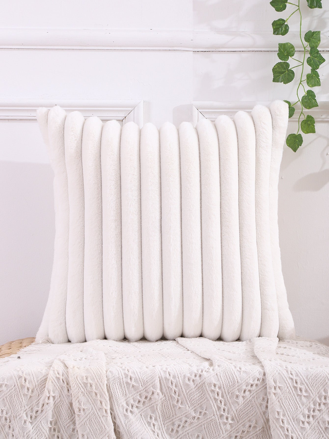 1pc Solid Color Cushion Cover Shein