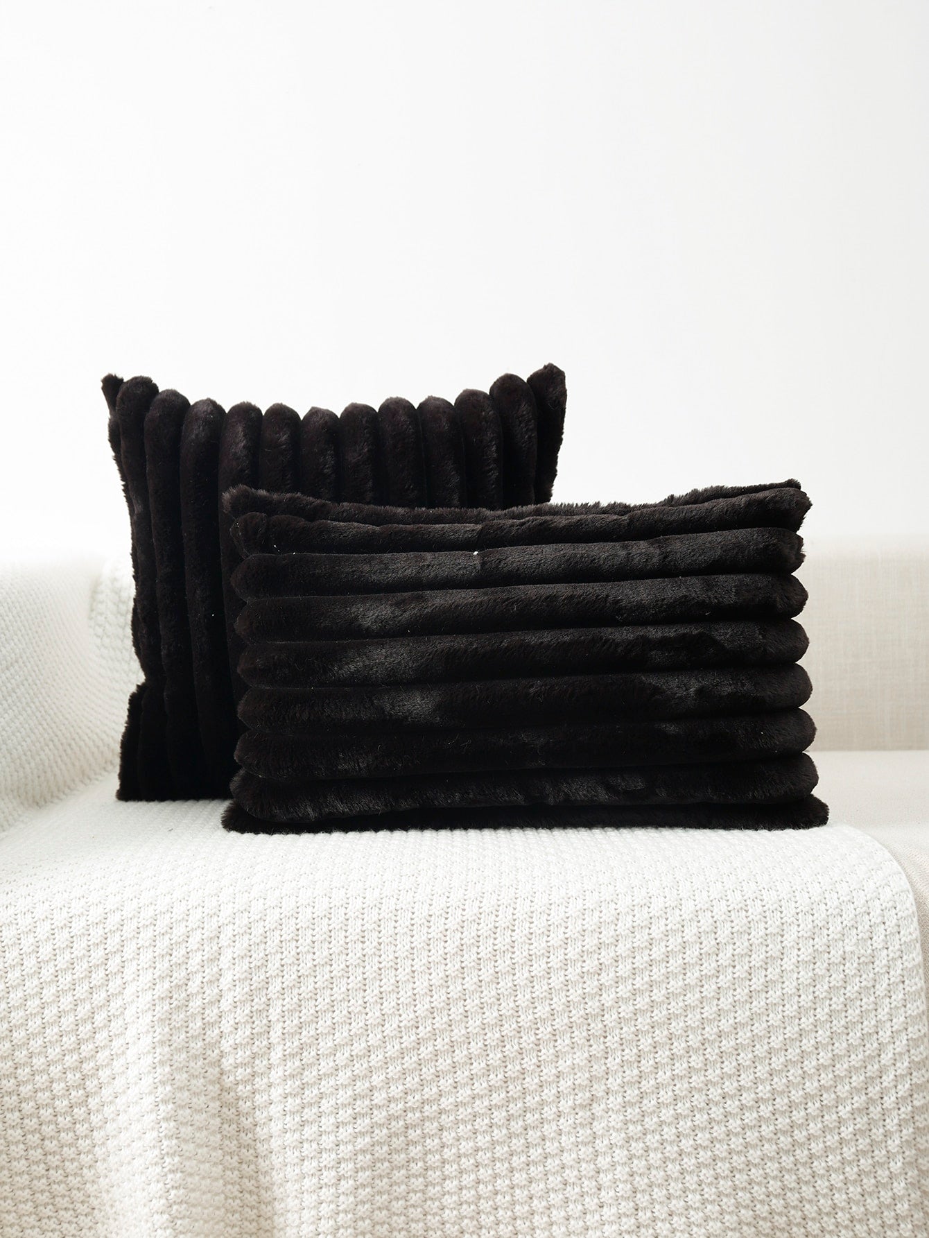 1pc Solid Color Cushion Cover Shein