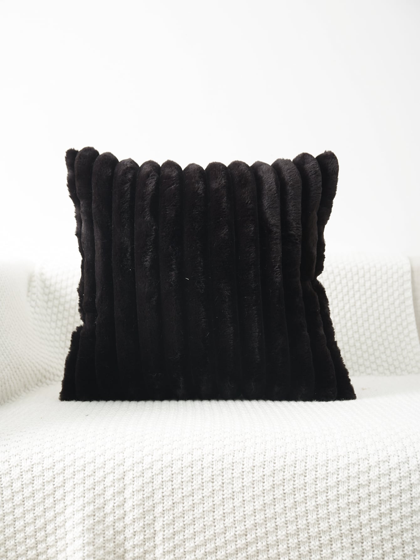 1pc Solid Color Cushion Cover Shein