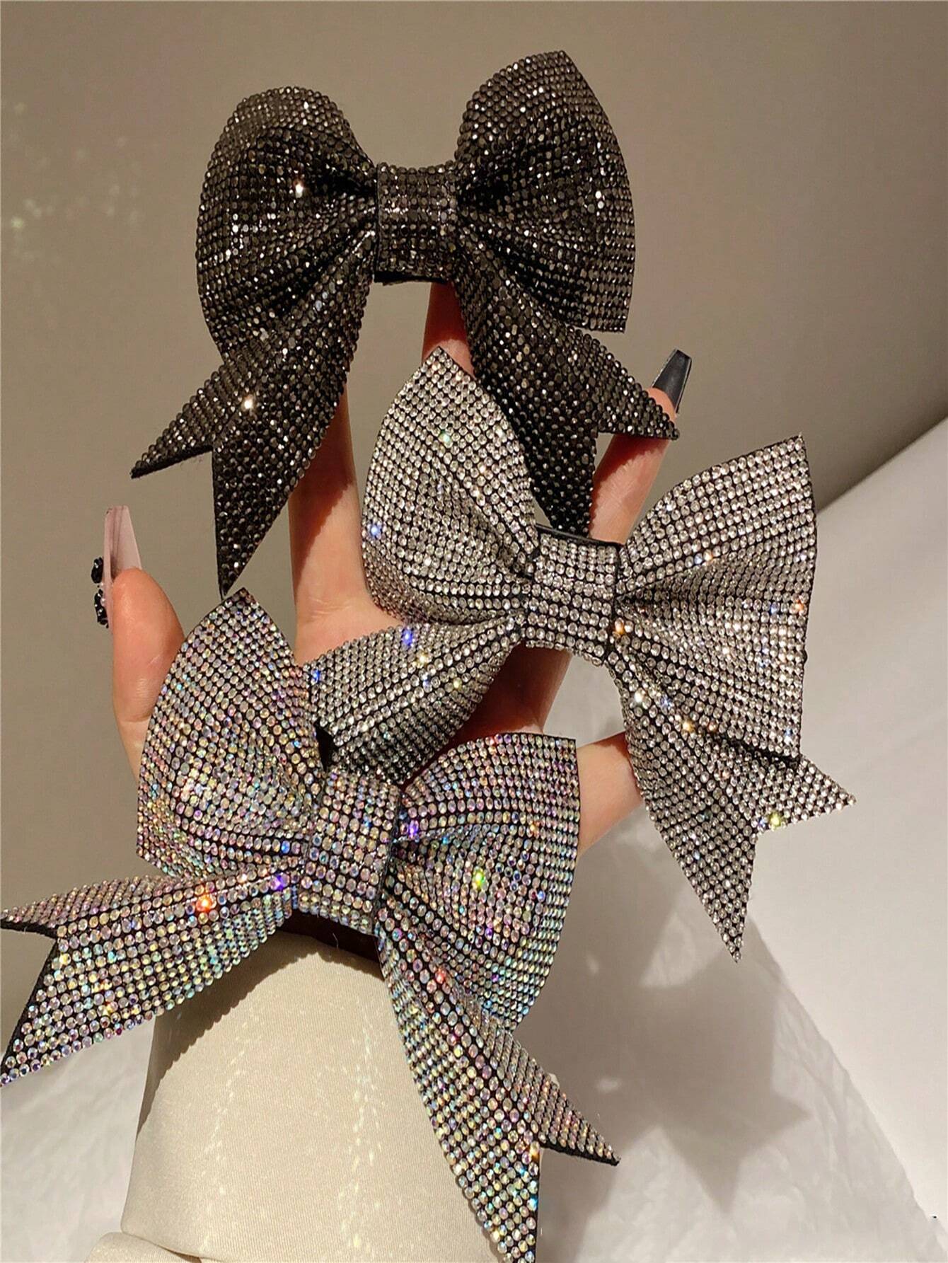 1pc Women's Super Shiny Big Bowknot & Rhinestone Decor Fashion Hair Clip Headwear Shein