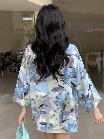 DAZY Allover Floral Drop Shoulder Oversized Blouse Shein