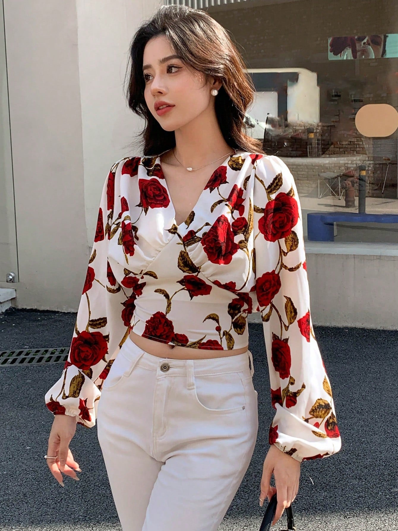 DAZY Floral Print Lantern Sleeve Crop Blouse Shein