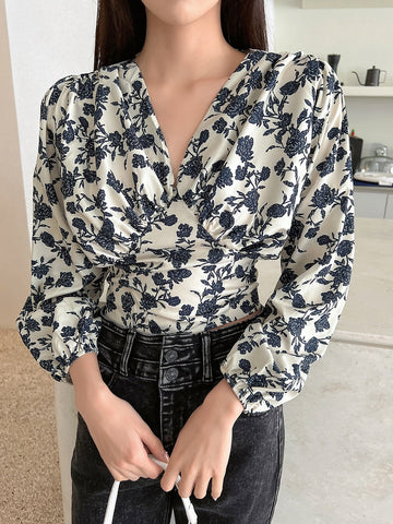 DAZY Floral Print Lantern Sleeve Crop Blouse Shein