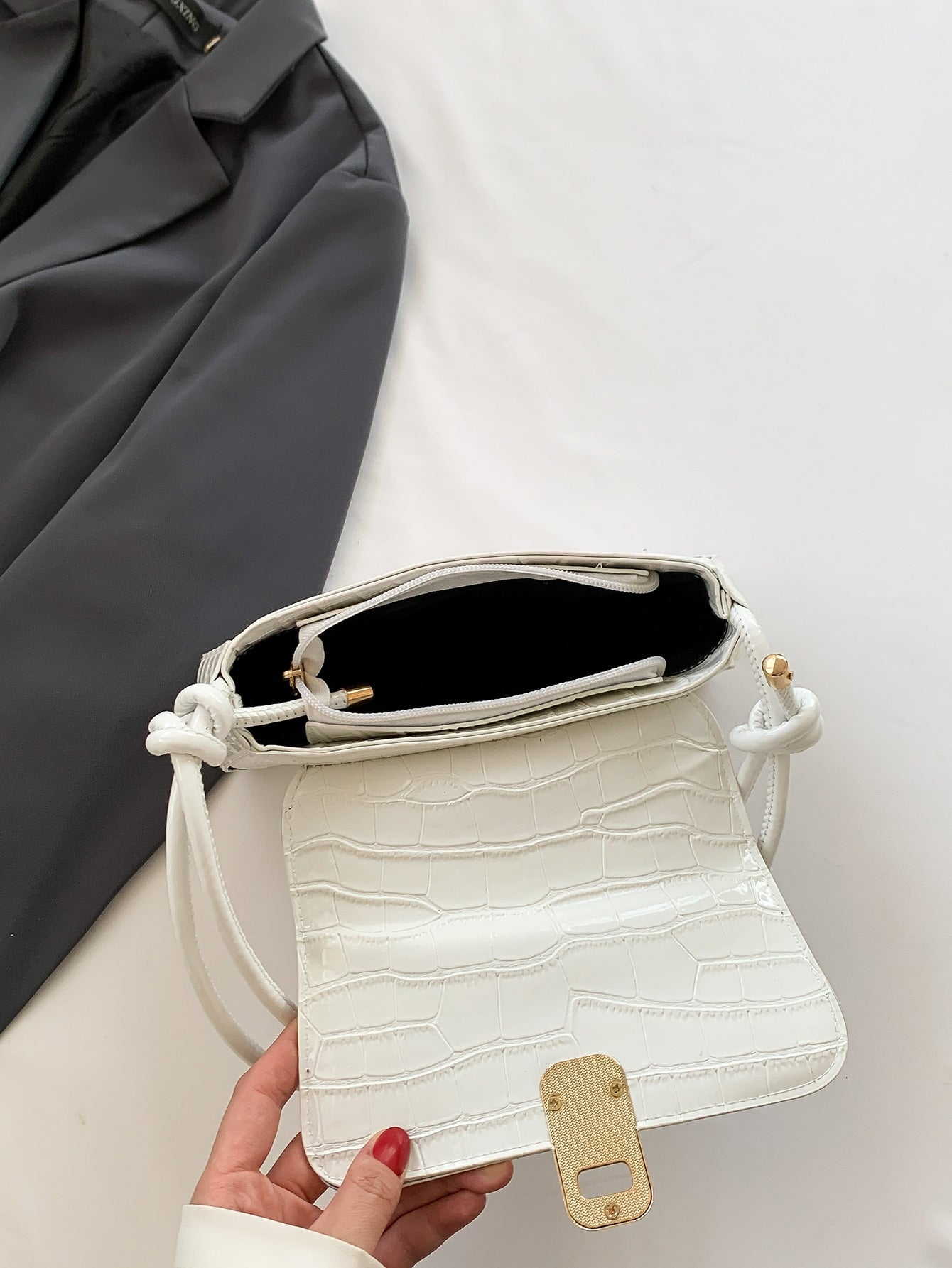 Minimalist Flap Baguette Bag Shein