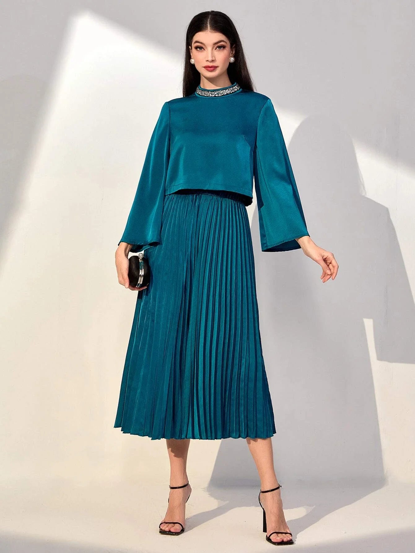 Modely Mock Neck Trumpet Sleeve Top & Pleated Skirt Shein