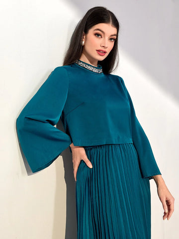 Modely Mock Neck Trumpet Sleeve Top & Pleated Skirt Shein