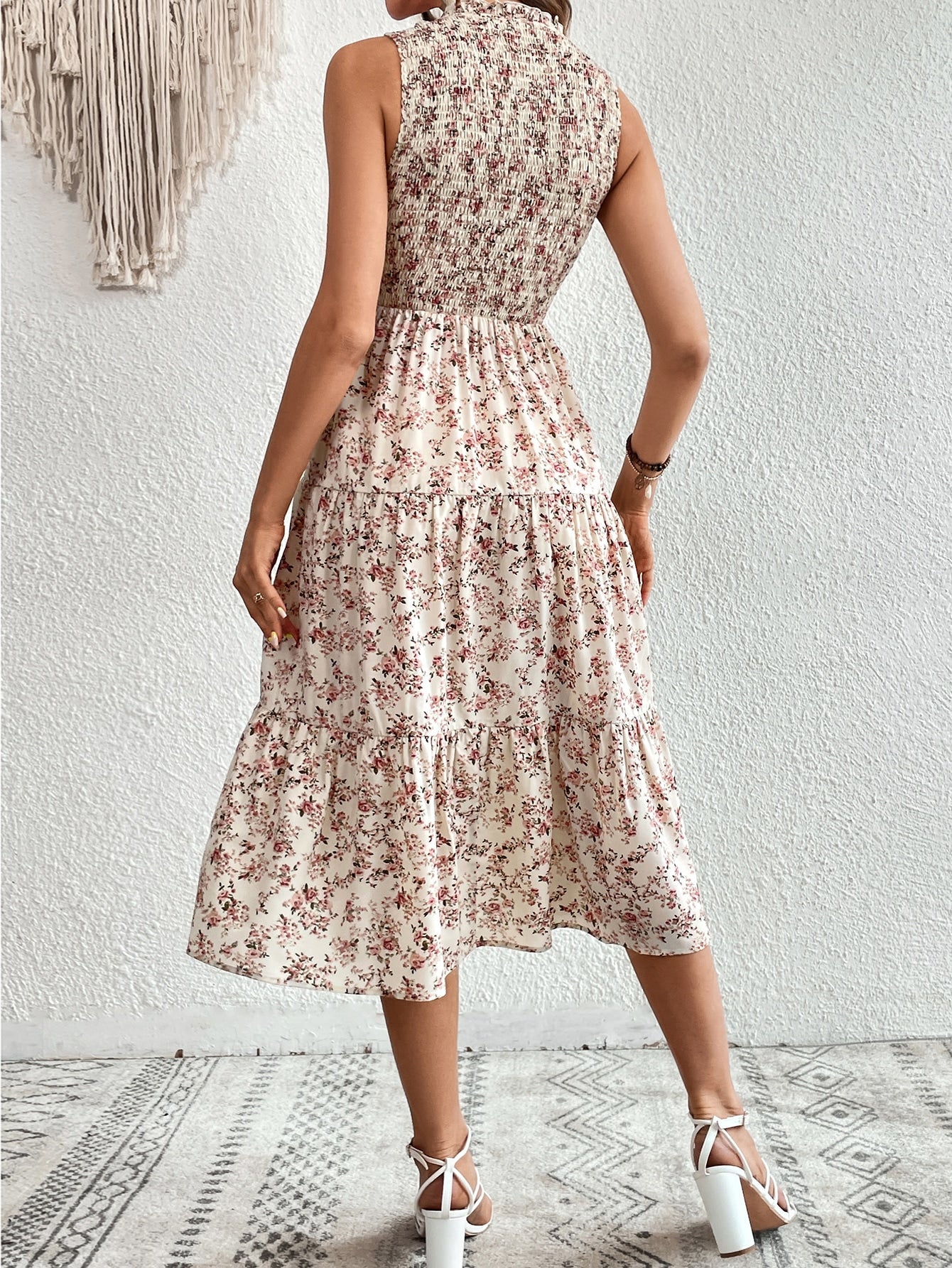 VCAY Ditsy Floral Print Ruffle Hem Dress Shein